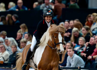 Johanna und Lilja rocken die Icehorse Finals